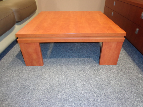 KS 17 L stolek konferenční - výprodej 