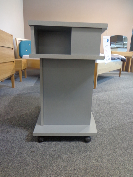 07 televizní stolek - výprodej 