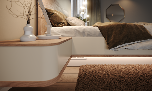 Vally star s čelem v dřevodekoru